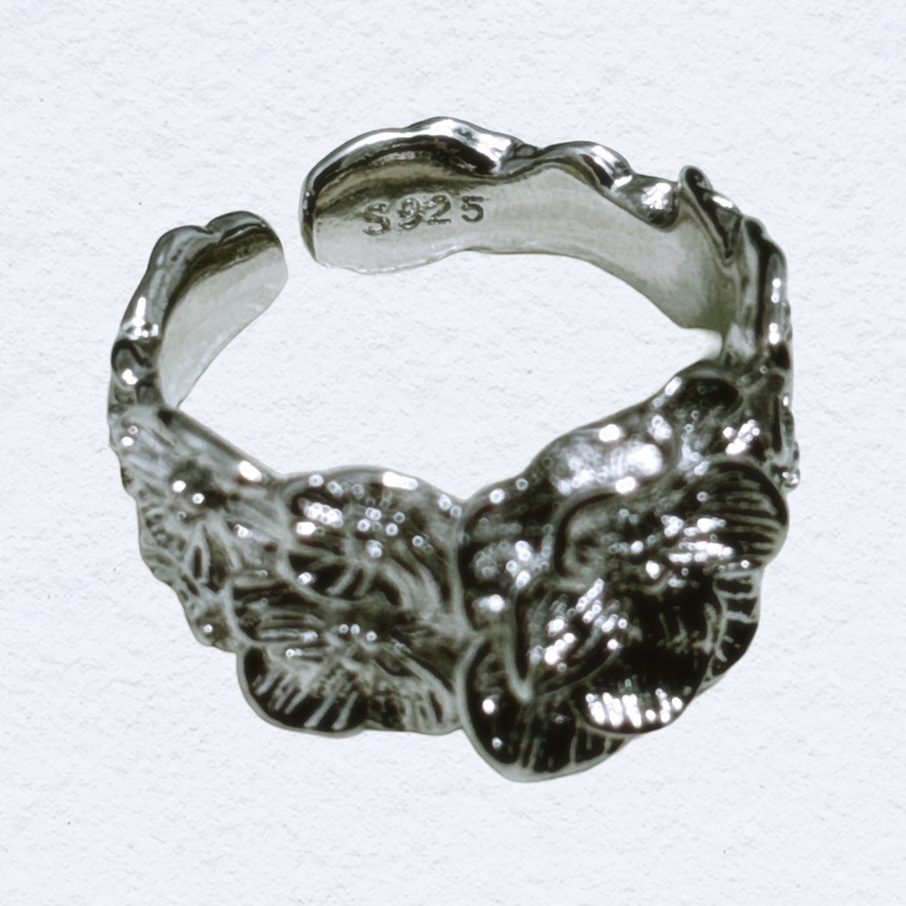 Floral Adjustable silver S925 ring with pouch - Picture 3 of 3